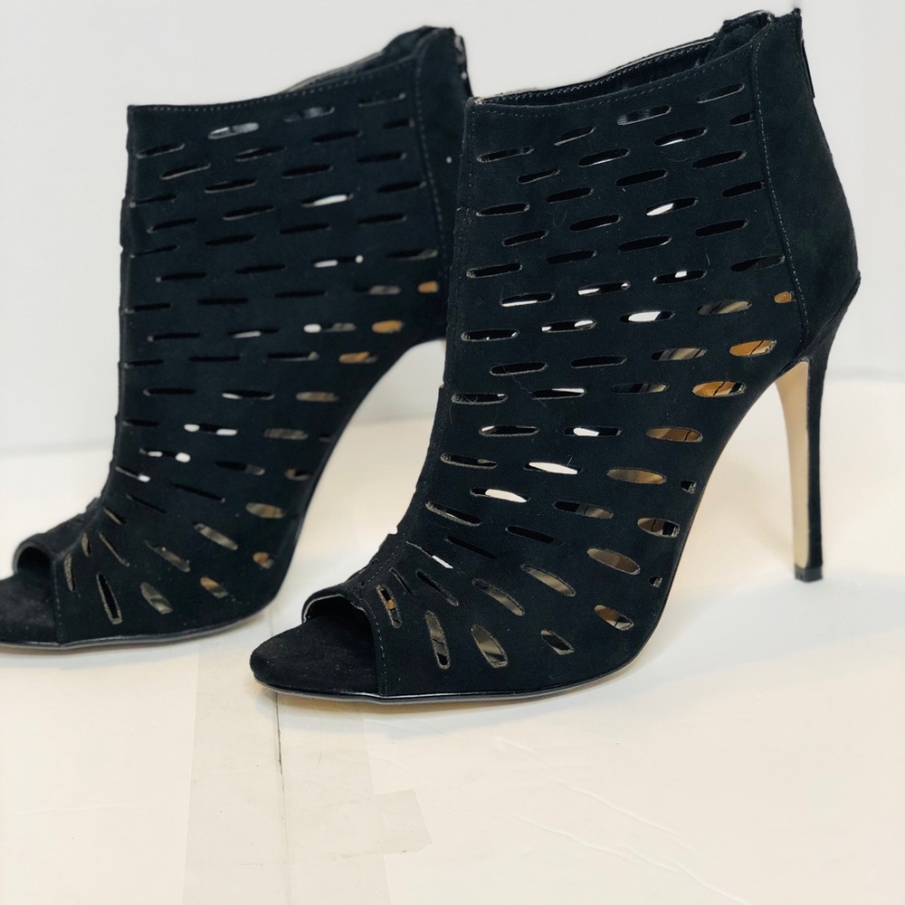 ANNE MICHELLE. Women Peep Toe Perpex Cut